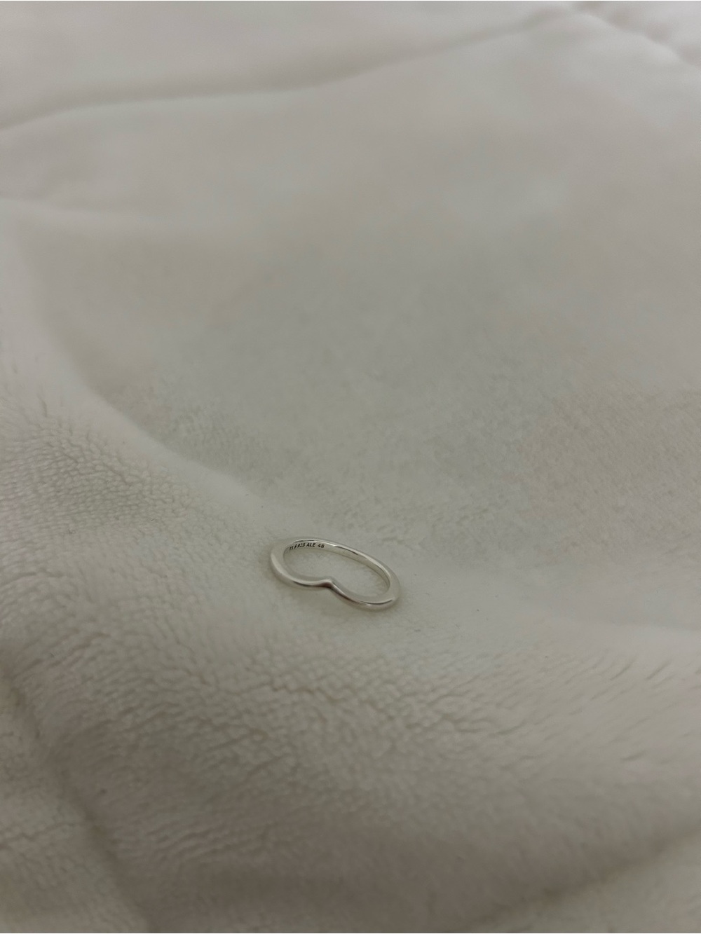 Pandora Silver Curved V Ring